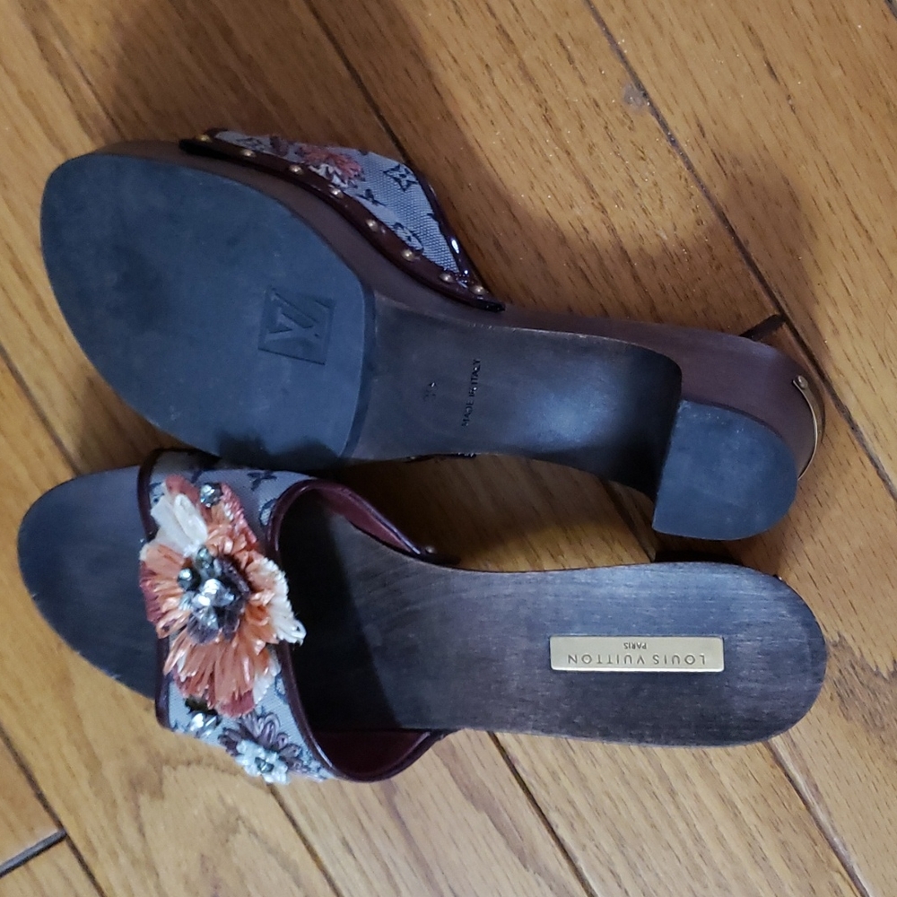 Louis Vitton Grey Burgundy Platform Sandal Size 39 - Picture 2 of 2
